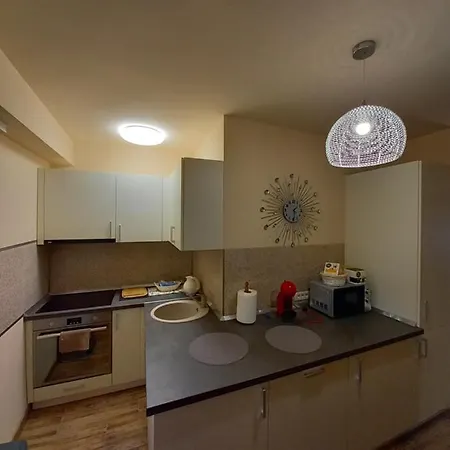 Appartement Tei à Oradea Extérieur photo