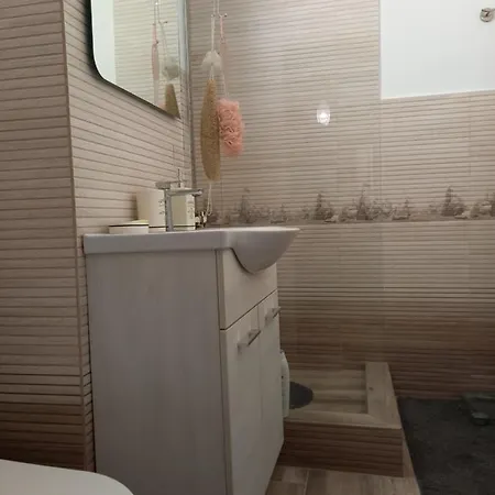 Appartement Tei à Oradea Extérieur photo