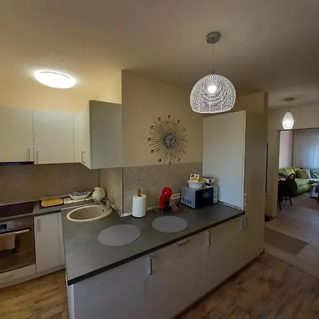 Appartement Tei à Oradea Extérieur photo